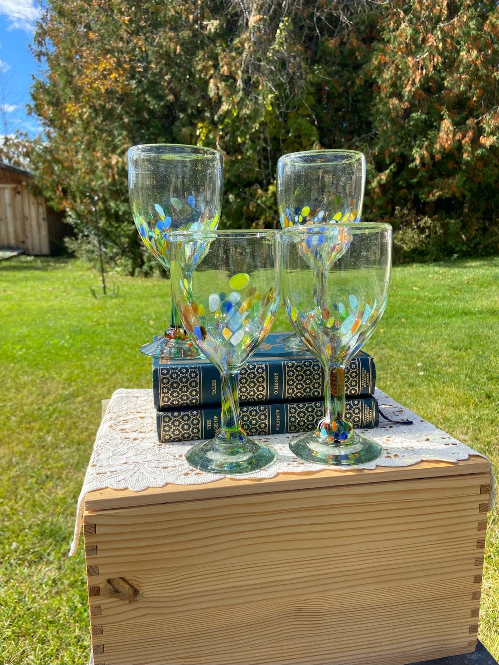 Set of 4 Vintage Multicolor Confetti Wine Goblets Glasses